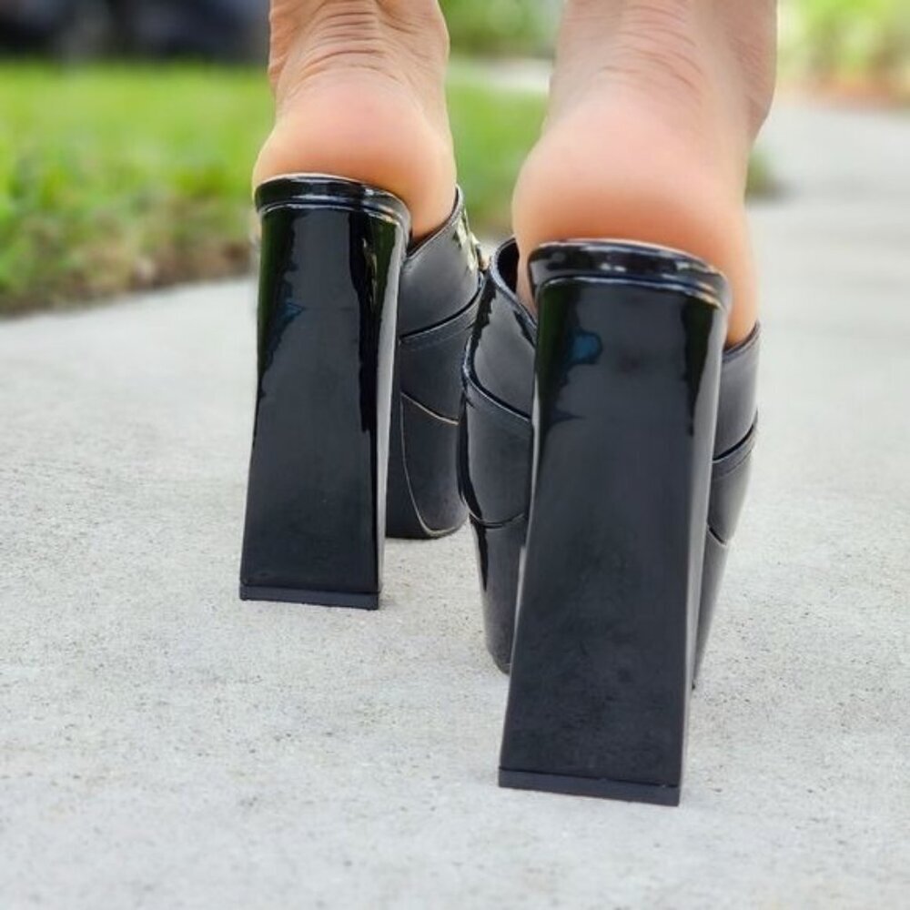 Black Patent Platform Heeled Mule Open Loafers for Women Gold Chain Slip On - Picture 4 of 5